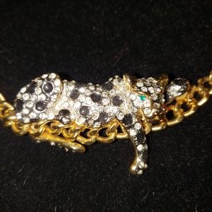 Gold chain chain choker with Leopard 🐆